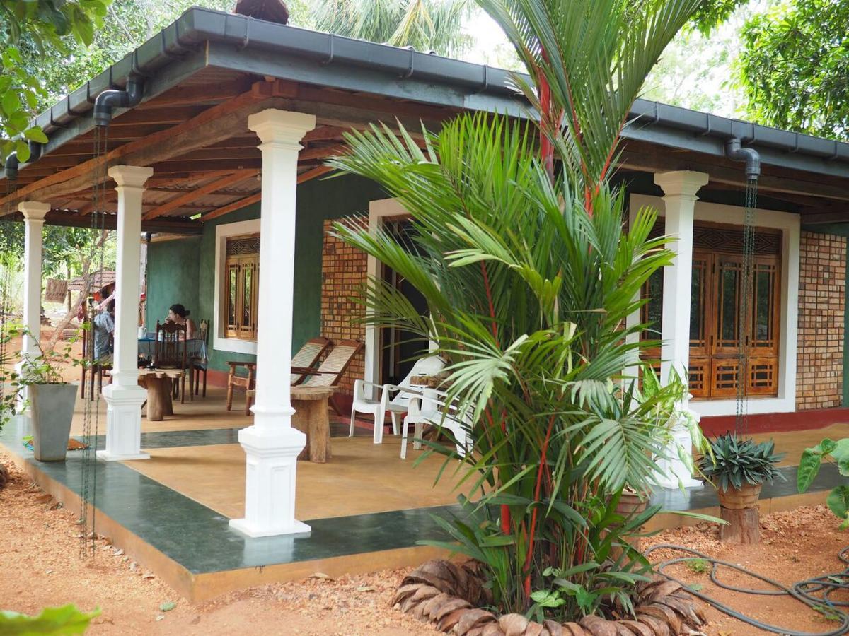 Thilina Homestay Sigiriya Exterior foto